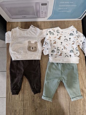 4 tenu bébé