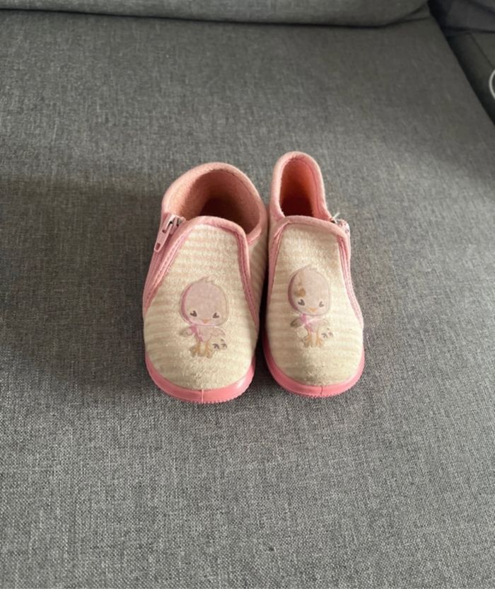 Chausson bébé fille