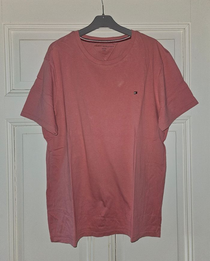 T-shirt tommy