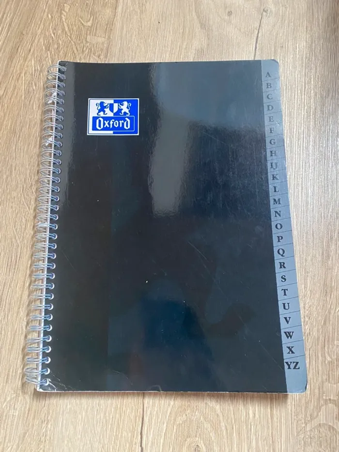 cahier classeur de lettre dictionnaire