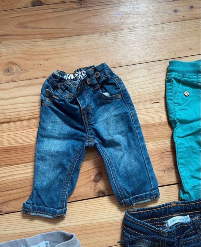 4 pantalons - photo numéro 2