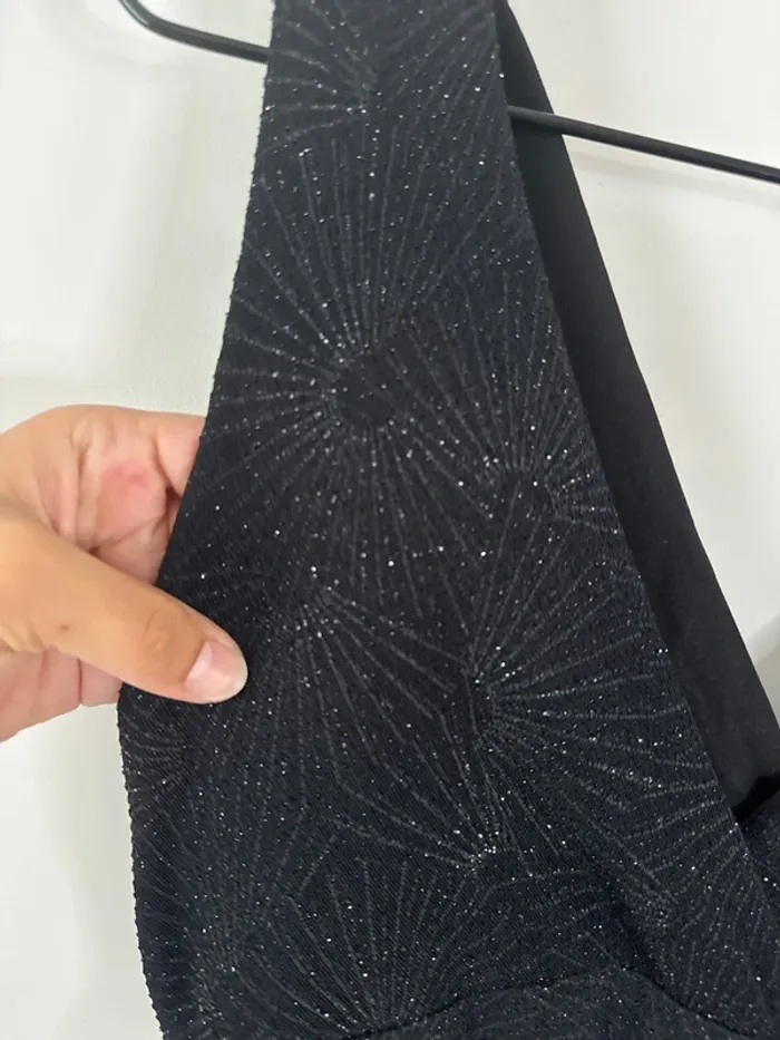 👗Maginifique robe noir légère - taille 40 - très bon état - photo numéro 9