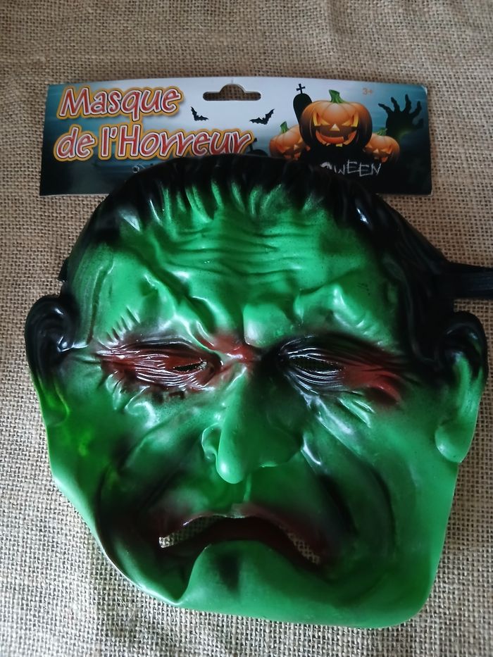 masque en silicone horreur halloween - photo numéro 2