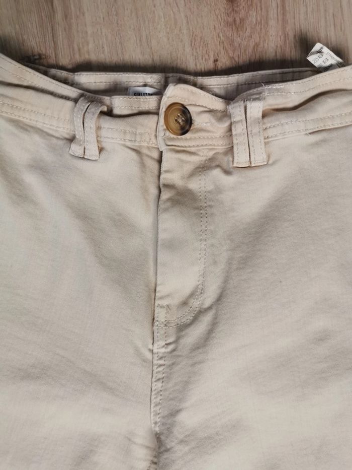 Jean culotte beige Stradivarius taille 34 - photo numéro 6