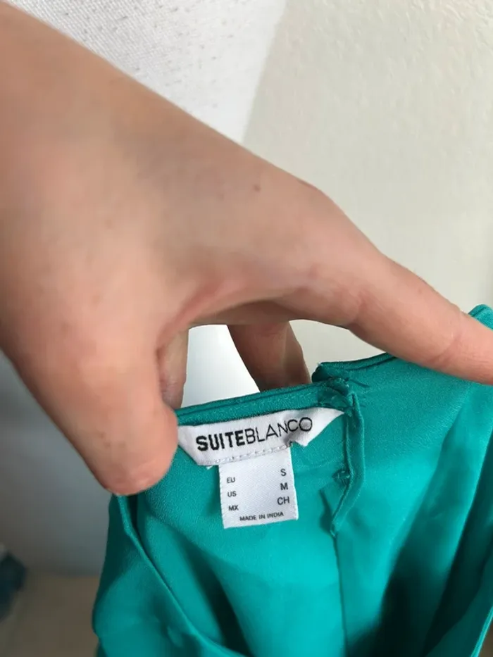 Haut turquoise - photo numéro 3