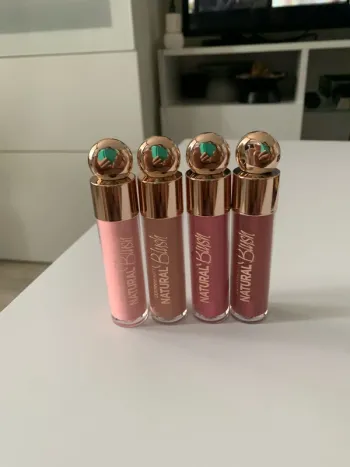 Blush liquide