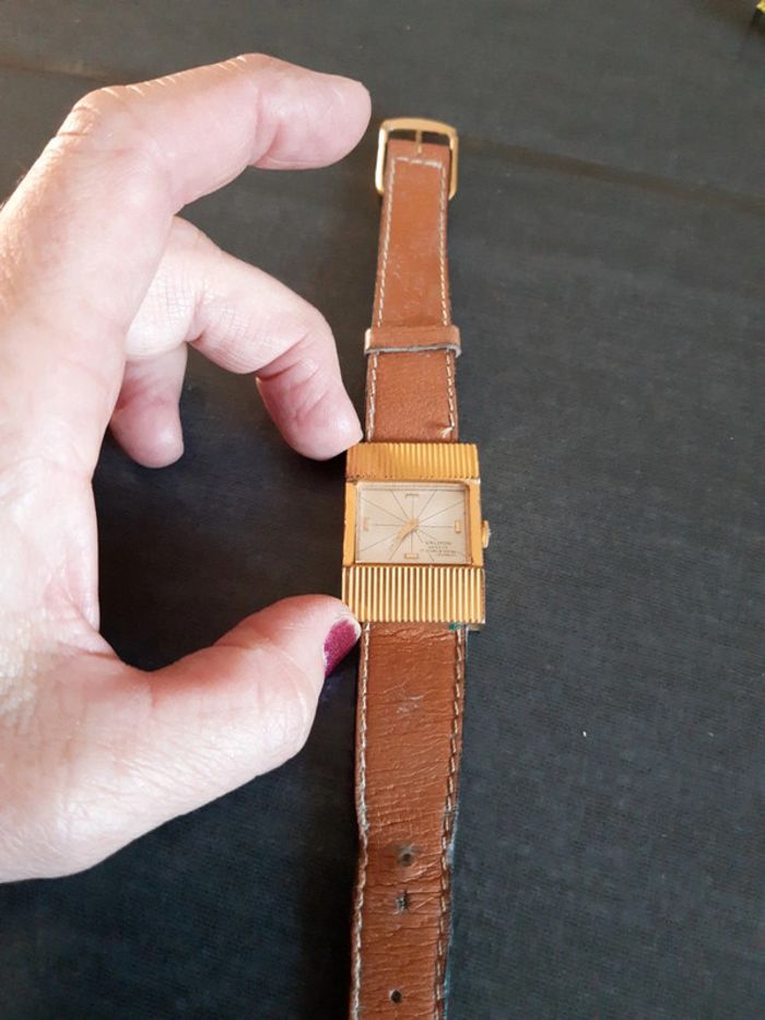 Montre femme plaque or - photo numéro 8