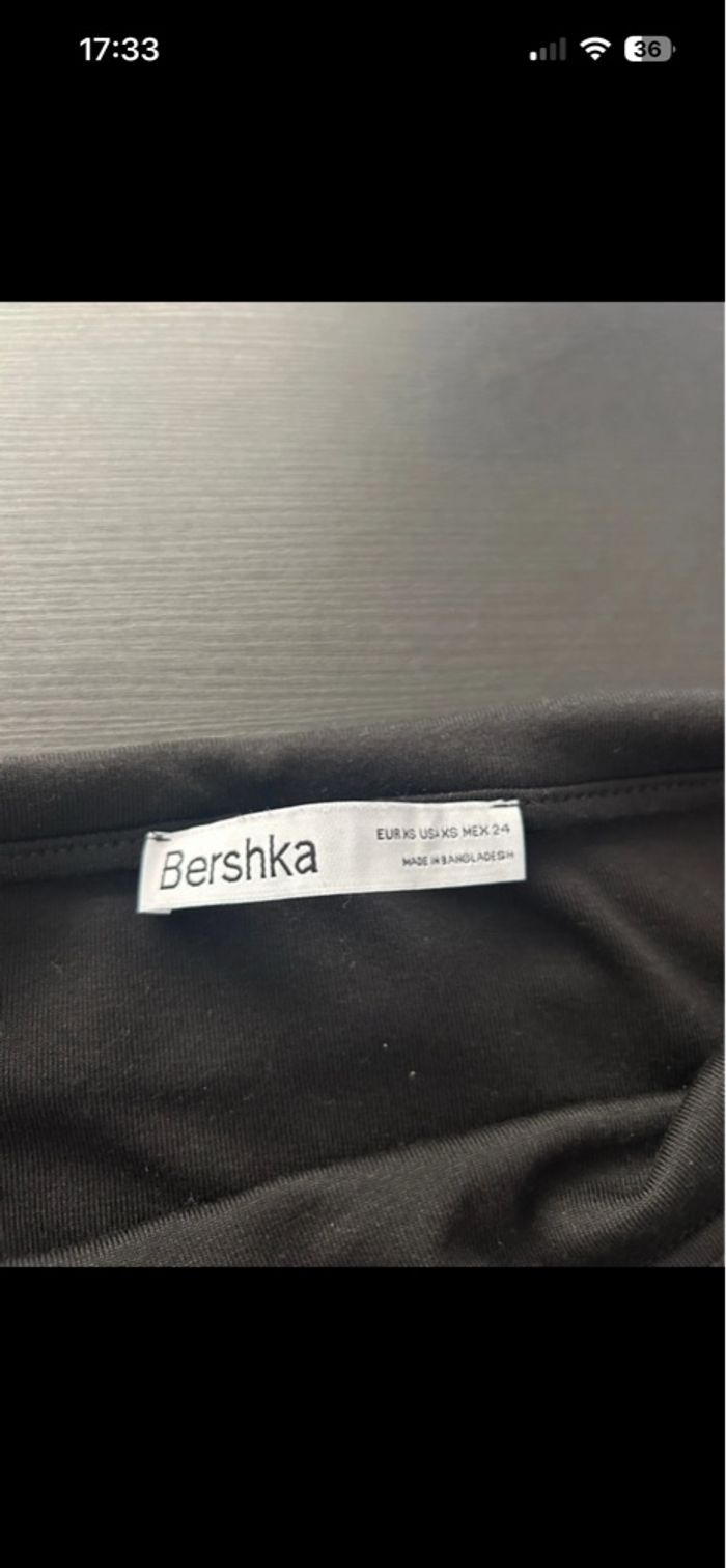 Top épaule dénudé noir bershka XS - photo numéro 6