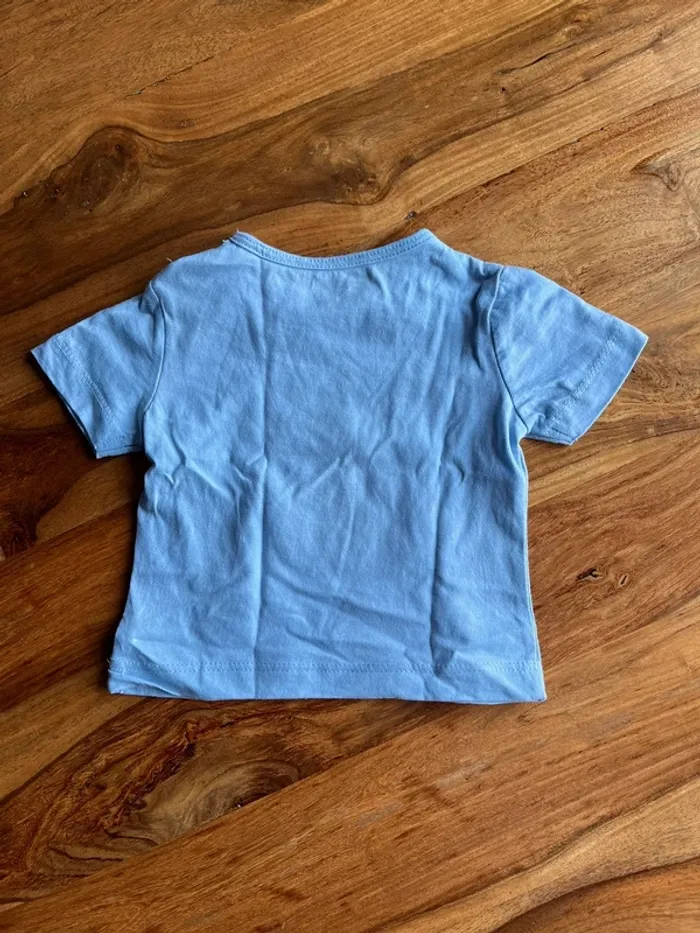 Tee-shirt bleu ciel - photo numéro 2