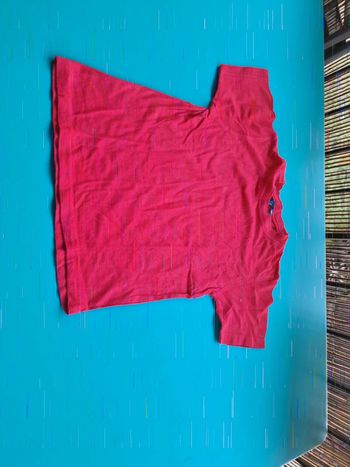 T shirt rouge garçon _ taille 6 ans