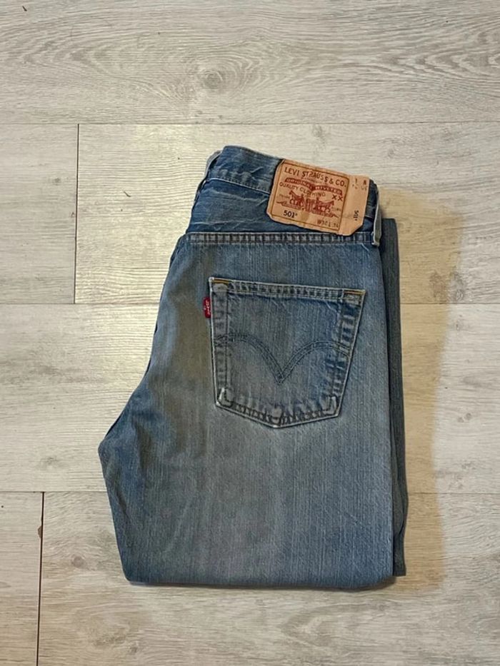Jean Levi’s 501 bleu taille W30 L34