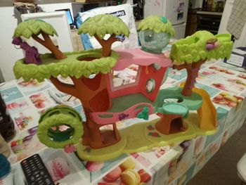 Pet shop