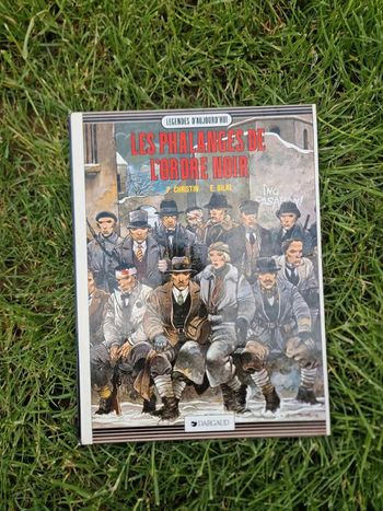 Bande  dessinée  Les phalanges  de l'ordre noir