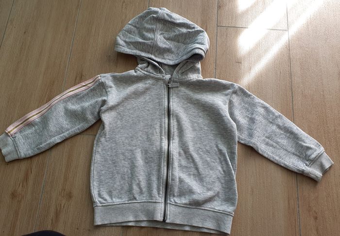 Gilet + pull - photo numéro 2