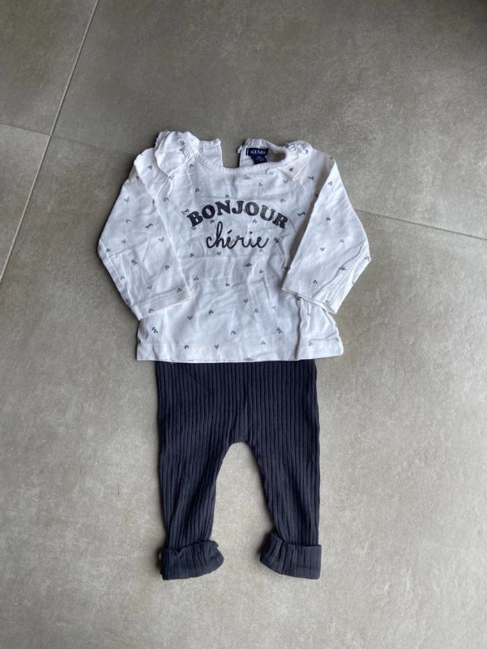 Ensemble tee shirt manches longues + legging
