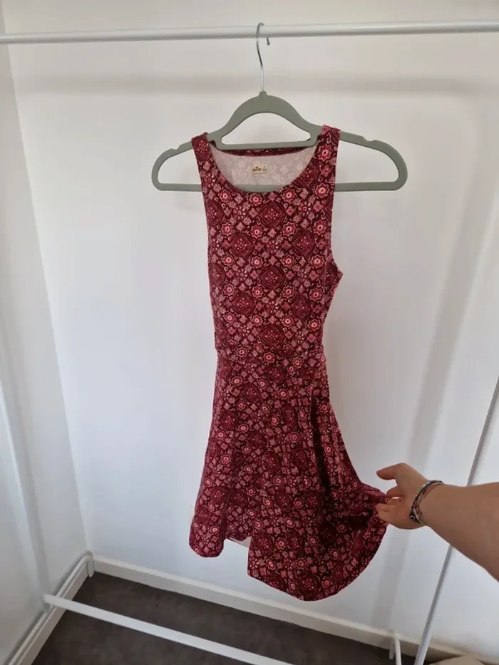 Robe XS hollister - photo numéro 2