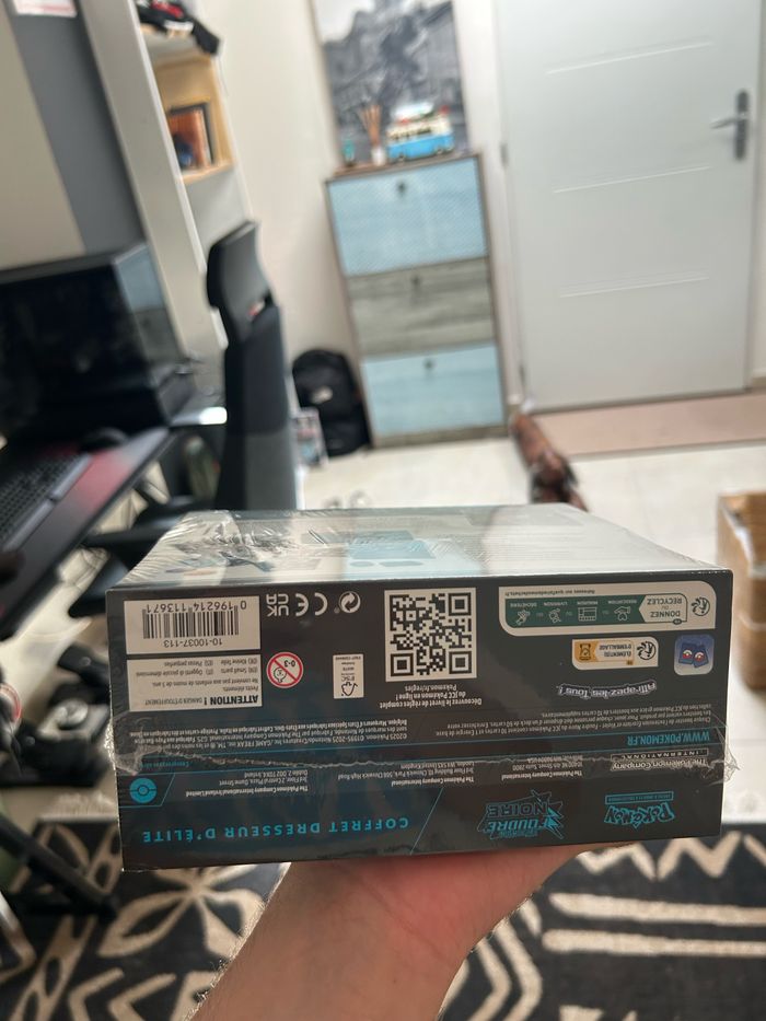 ETB Pokémon ev 10,5 foudre noire - photo numéro 6
