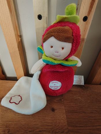 Poupée doudou et compagnie Melle framboise
