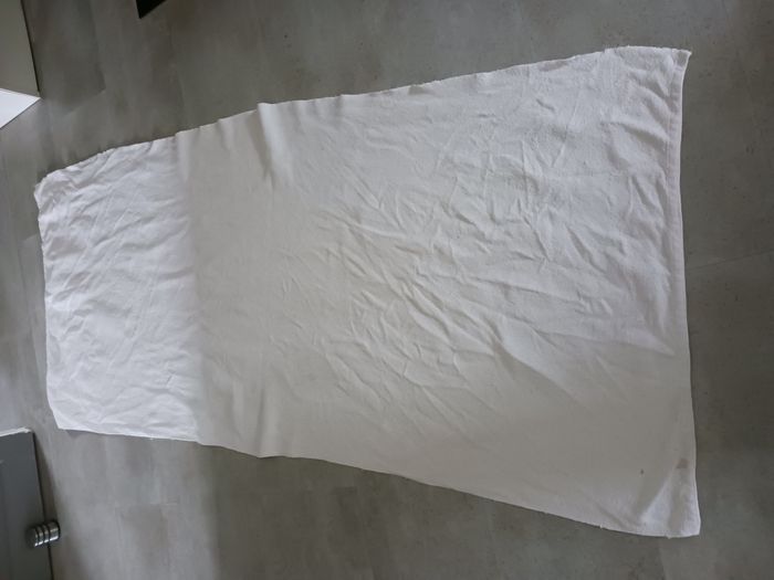 protège matelas ou molleton de table 180 X 80 CM