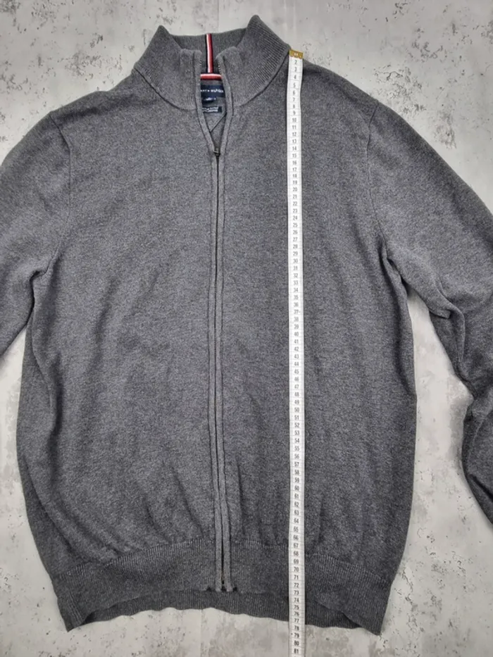Veste zippée Tommy Hilfiger gris foncé – Taille XL Hommes (mesures en photos) - photo numéro 9
