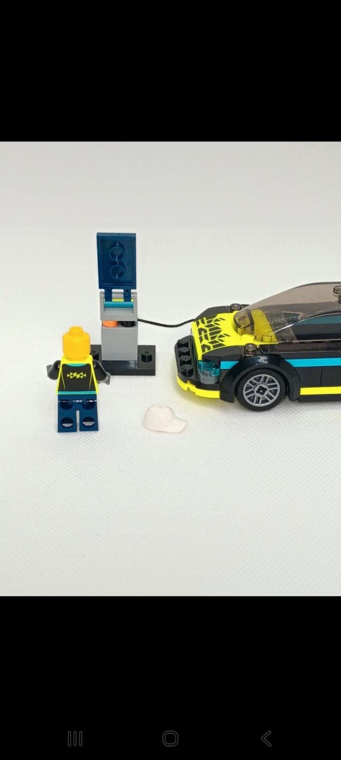 Lego City 60383 Voiture de Sport Électrique
Complet - photo numéro 5