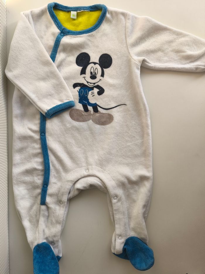 Lot de 2 pyjamas Mickey 3 mois - photo numéro 3