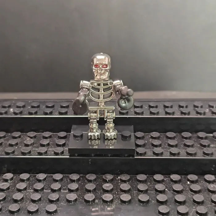 figurine type lego terminator