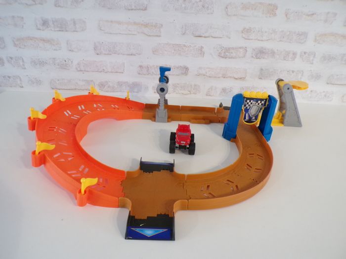 Circuit Blaze et les Monstres Machine - Blaze vers la victoire - photo numéro 2