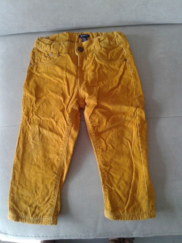 Pantalon velours 2 ans