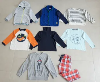 Lot n°4: 7 vêtements garçon 6 ans SM, DPAM