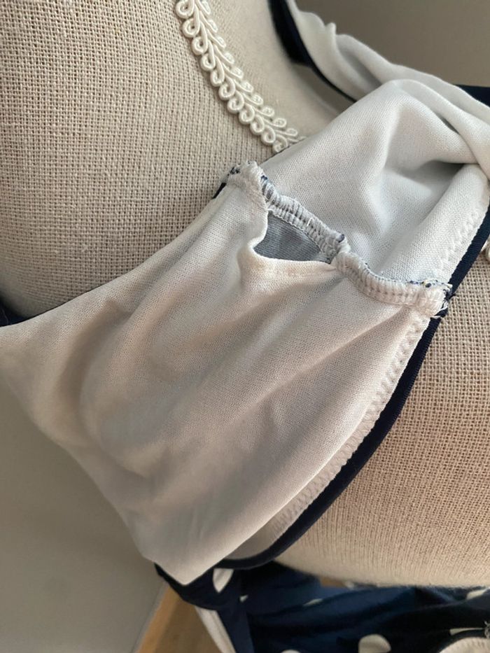 Maillot de bain deux pièces à pois - photo numéro 7