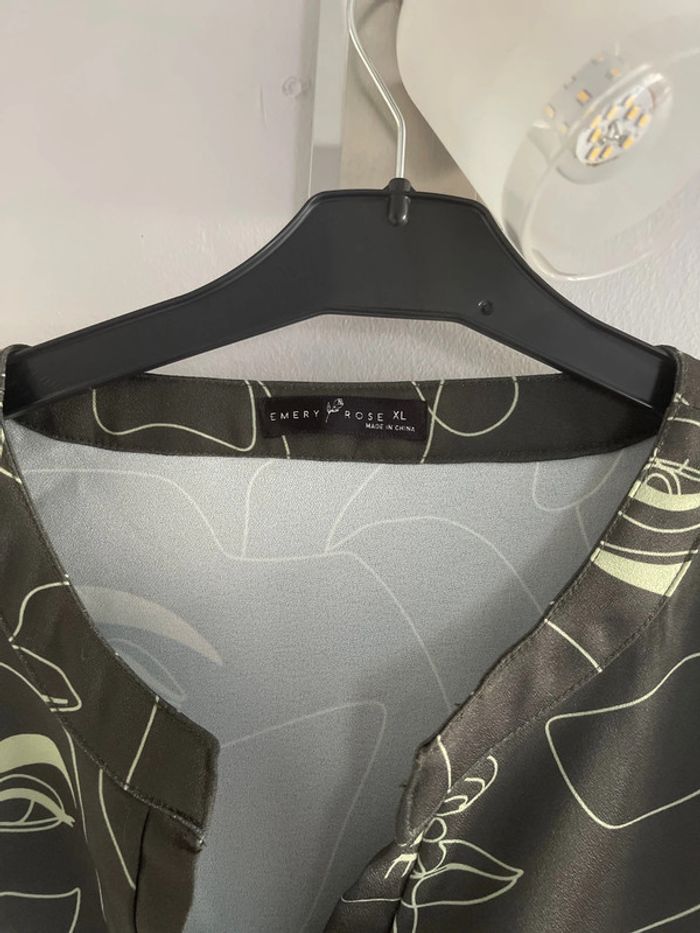 Blouse xl - photo numéro 2