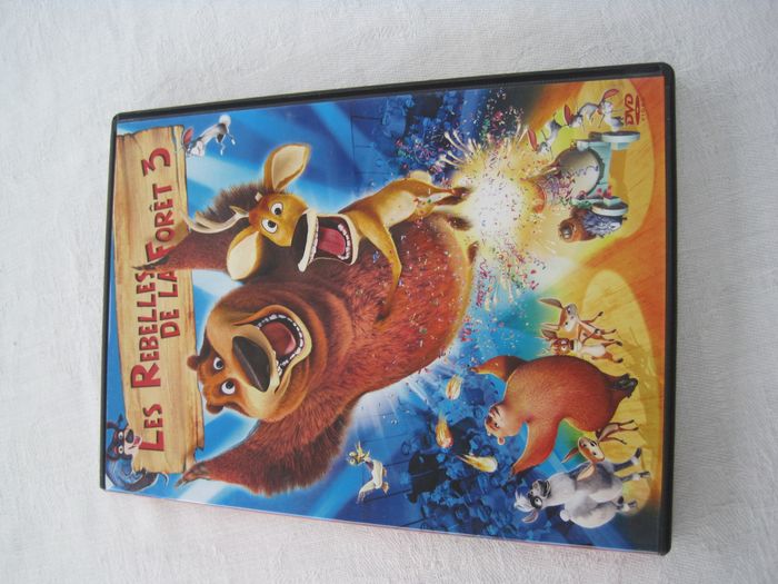 Lot de DVD films d'animation ou dessins animés comme neufs - photo numéro 4