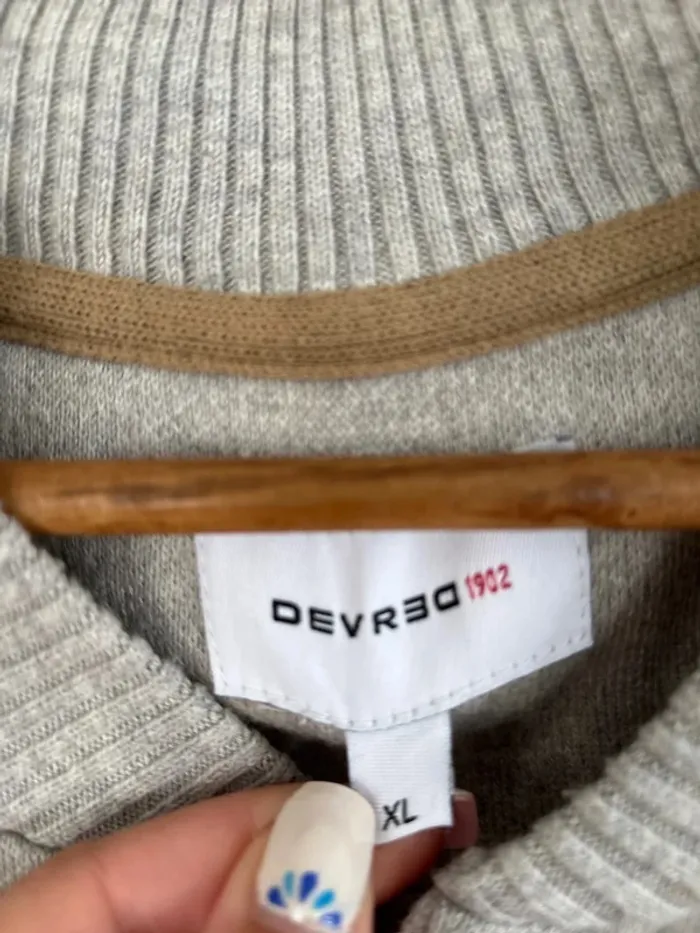 Pull gris à boutons Devred taille XL - photo numéro 2