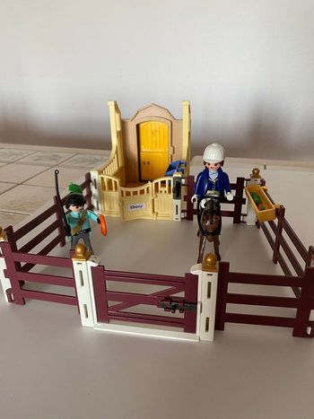 Playmobil cheval