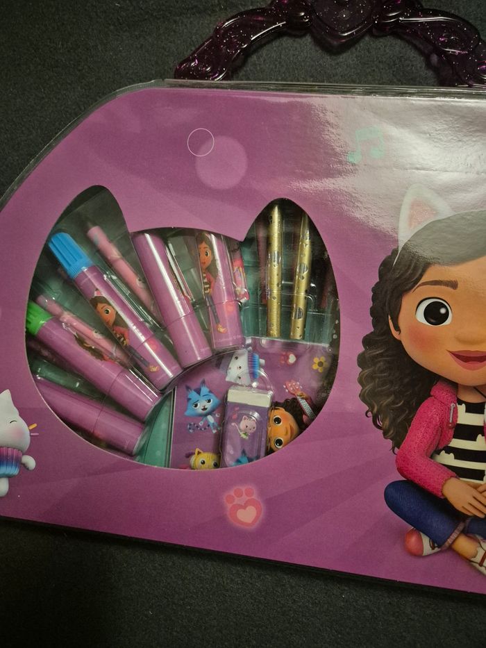 malette coloriage gabby's dollhouse - photo numéro 2