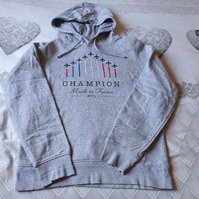 Sweat champion de taille S