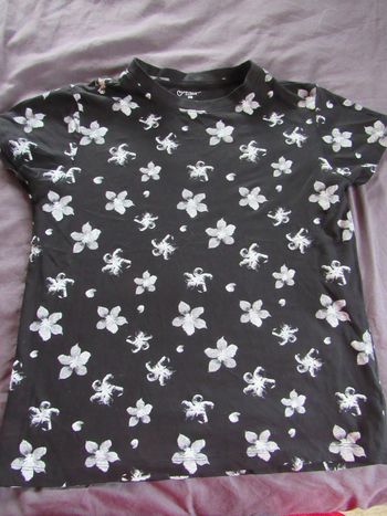 Tee shirt noir et blanc