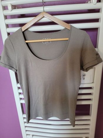 Tee-shirt taille M Patrice Breal