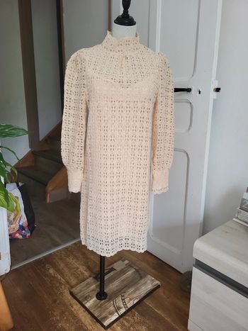 Superbe robe crème