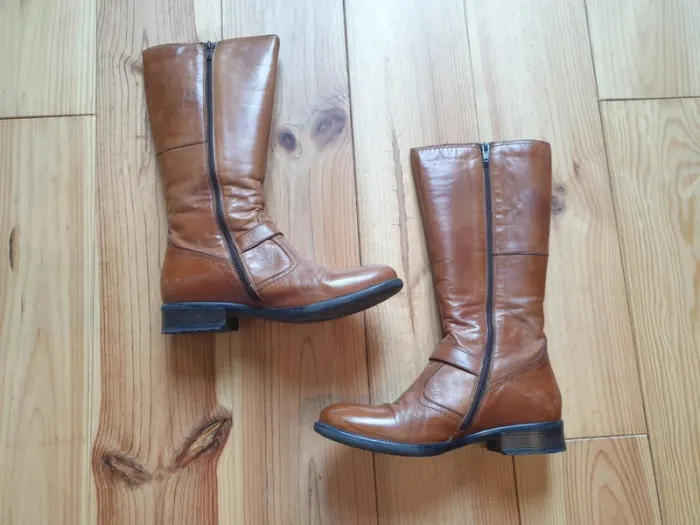 Bottes en cuir marrons André pointure 38 - photo numéro 2