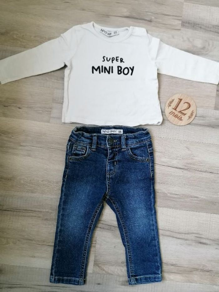 Pantalon et t-shirt 12 mois