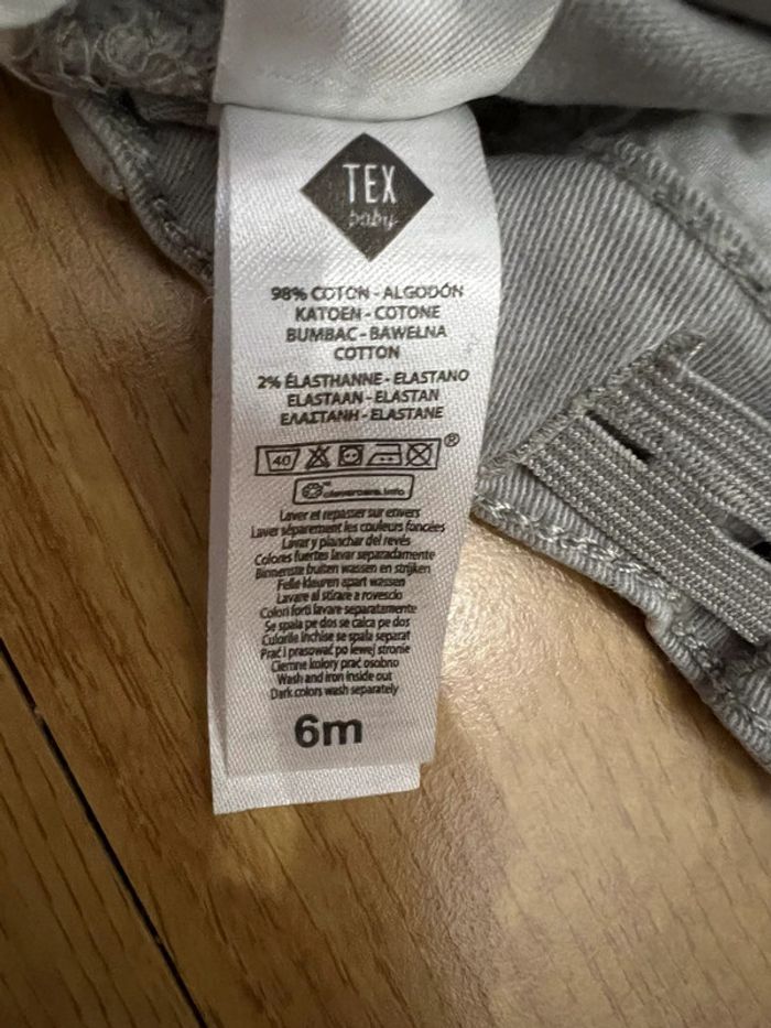Jeans gris 6 mois - photo numéro 4