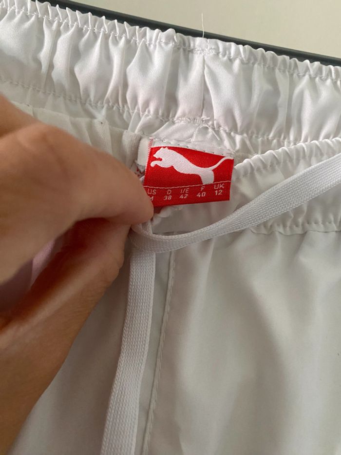 Pantacourt Puma Taille 40 - photo numéro 3