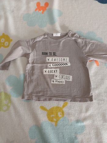 T-shirt gris 6 mois