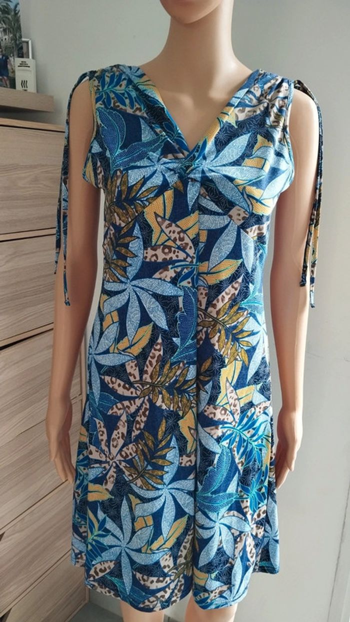 Robe fleuris multicolore bleu femme taille 38 - photo numéro 2