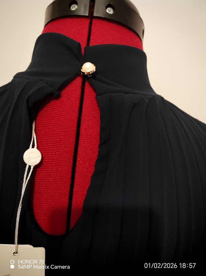 Robe plissée en soie - photo numéro 4