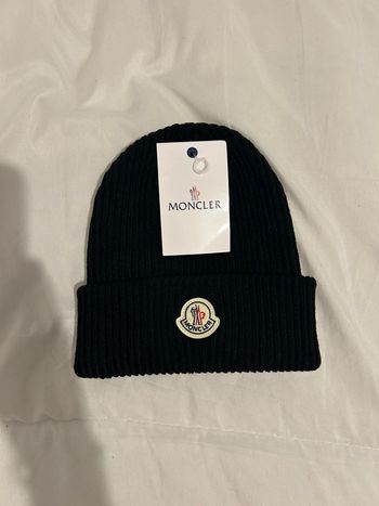 Bonnet Moncler