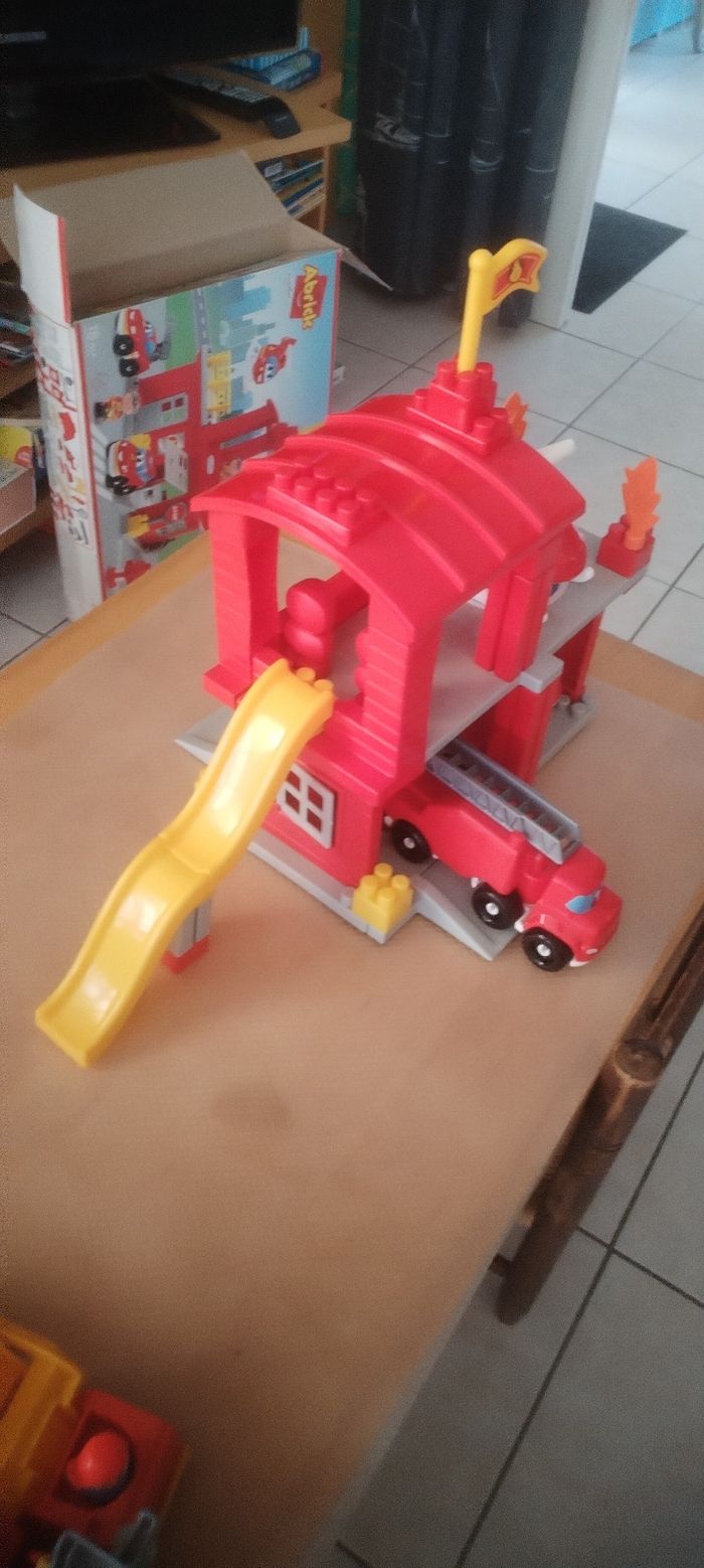 Abrick 123 caserne de pompiers - photo numéro 2