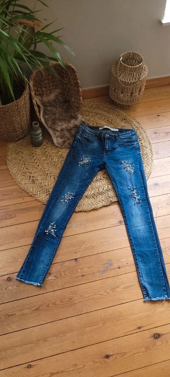 Magnifique jeans Lola Lisa Taille M Parfait état